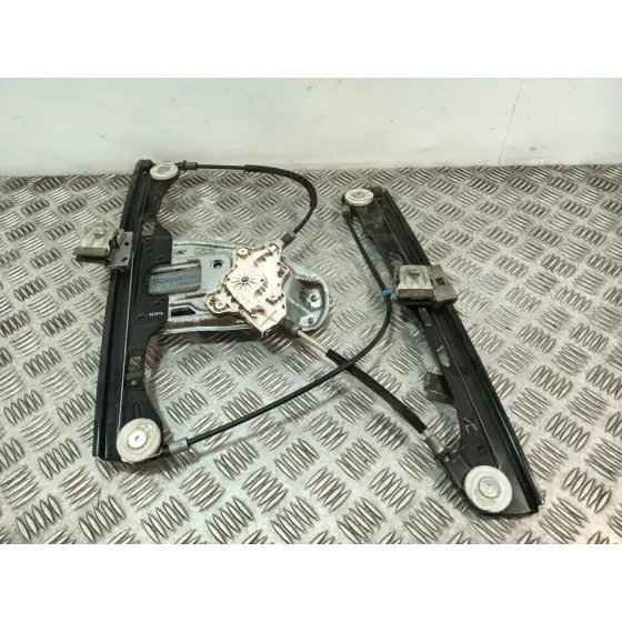Elevalunas Delantero Derecho para Mercedes-Benz Clase C (W203)