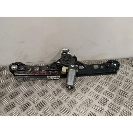 Elevalunas Trasero Derecho para Mercedes-Benz Clase C (W203)