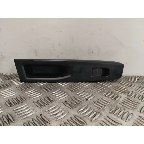 Mando Elevalunas Trasero Derecho para Toyota Yaris (_P13_)