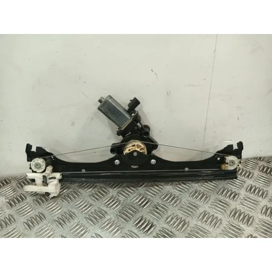 Elevalunas Delantero Derecho para Fiat 500 (312)