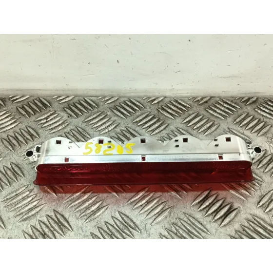 Luz Central De Freno para Fiat 500 (312)