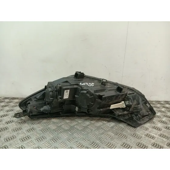 Faro Derecho para Hyundai Tucson (Tl, Tle)