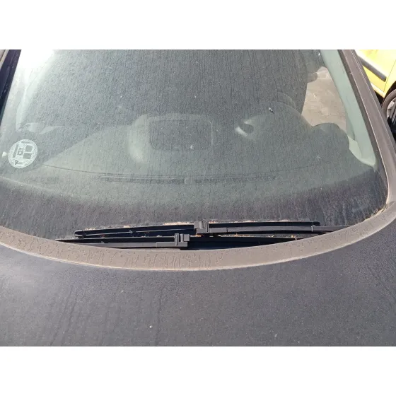 Brazo Limpia Delantero Izquierdo para Volkswagen Golf Plus V (5M1, 521)