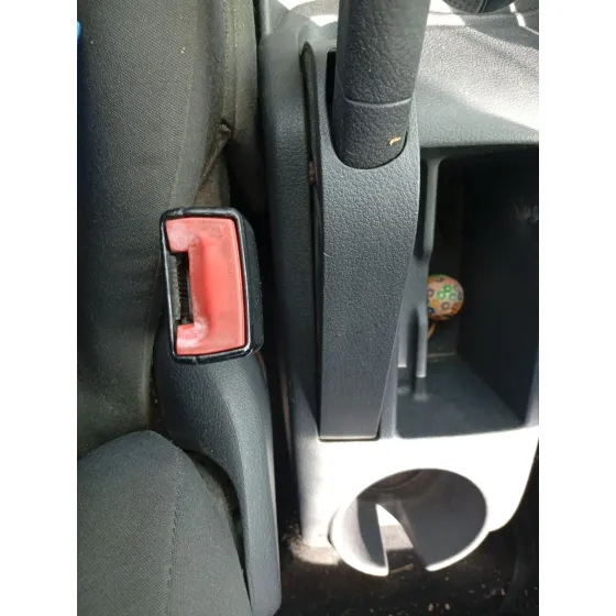 Enganche Cinturon Delantero Izquierdo para Volkswagen Golf Plus V (5M1, 521)