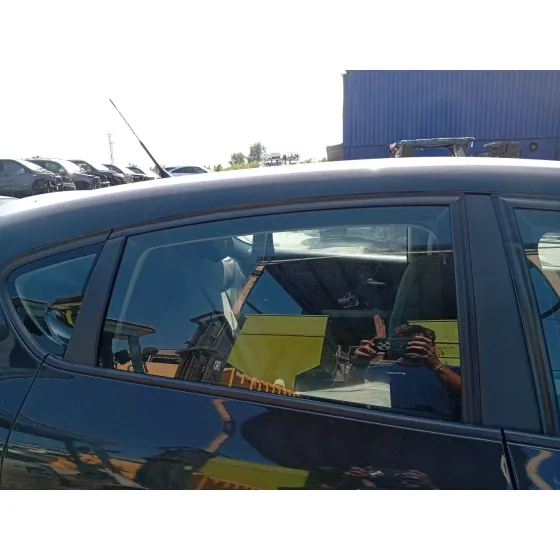 Luna Trasera Derecha para Seat Leon (1P1)