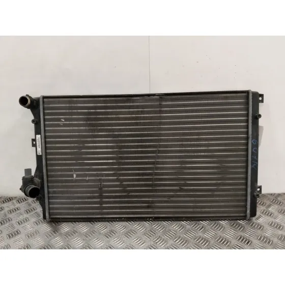 Radiador Agua para Seat Leon (1P1)
