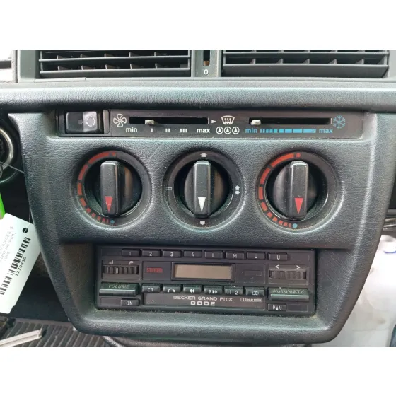 Mando Climatizador para Mercedes-Benz 190 (W201)