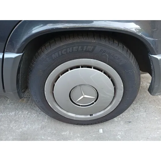 Mangueta Trasera Izquierda para Mercedes-Benz 190 (W201)