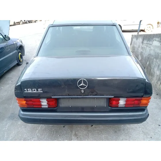 Porton Trasero para Mercedes-Benz 190 (W201)