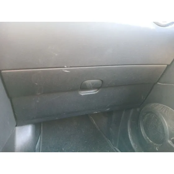 Guantera para Nissan Qashqai I (J10, Nj10)