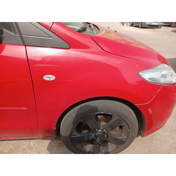 Aleta Delantera Derecha para Mazda 5 (Cr)