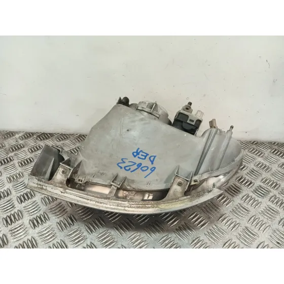 Faro Derecho para Daewoo Lanos (Klat)