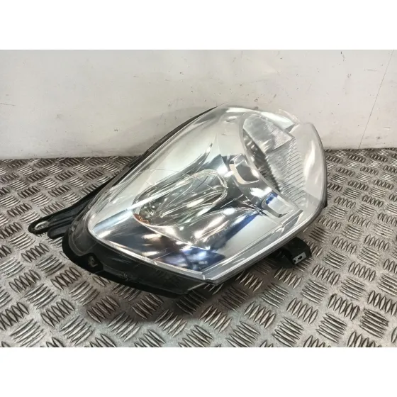 Faro Derecho para Fiat Fiorino Monospace (225_)
