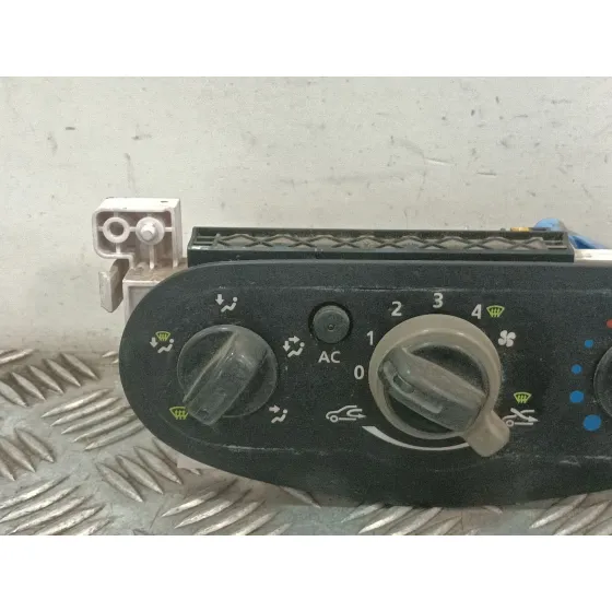 Mando Climatizador para Dacia Logan