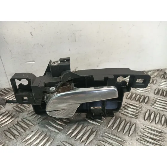Cerradura Puerta Trasera Derecha para Ford Mondeo Ber. (Ca2)