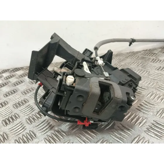 Cerradura Puerta Trasera Izquierda para Ford Mondeo Ber. (Ca2)