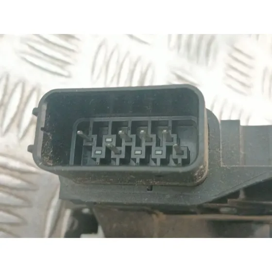 Cerradura Puerta Trasera Izquierda para Ford Mondeo Ber. (Ca2)