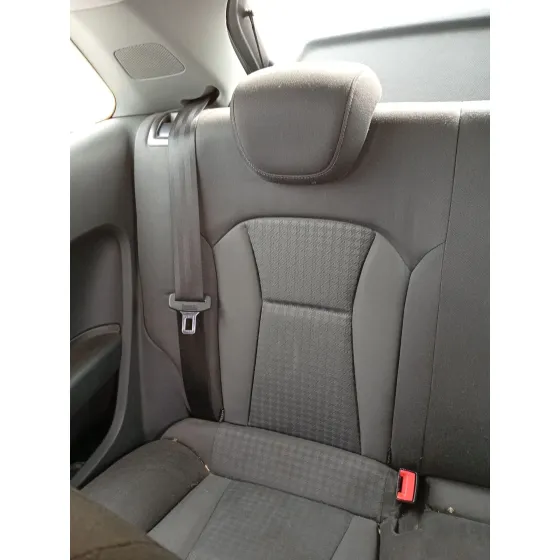 Cinturon Seguridad Trasero Derecho para Audi A1 (8X1, 8Xk)