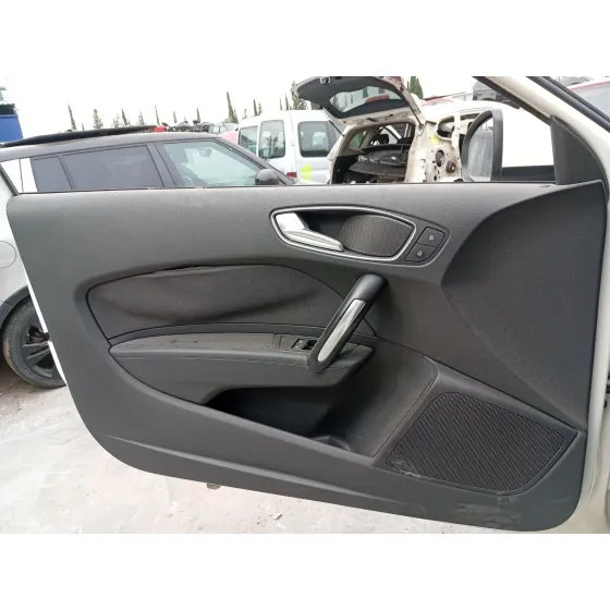 Guarnecido Puerta Delantera Izquierda para Audi A1 (8X1, 8Xk)