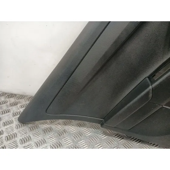 Guarnecido Puerta Trasera Izquierda para Skoda Fabia Iii (Nj3)