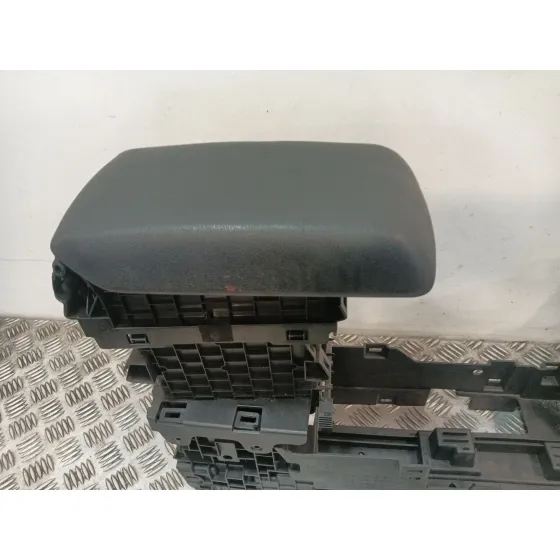 Apoyabrazos Central para Ford Ecosport