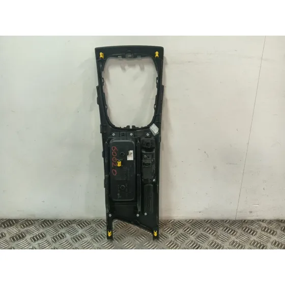 Consola Central para Renault Megane Iv Hatchback (B9A/M/N_)