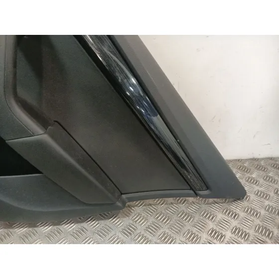 Guarnecido Puerta Trasera Derecha para Skoda Octavia Iii Combi (5E5, 5E6)