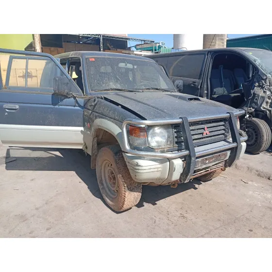 Amortiguador Delantero Derecho para Mitsubishi Montero (V3_W, V2_W, V4_W, V5_W)