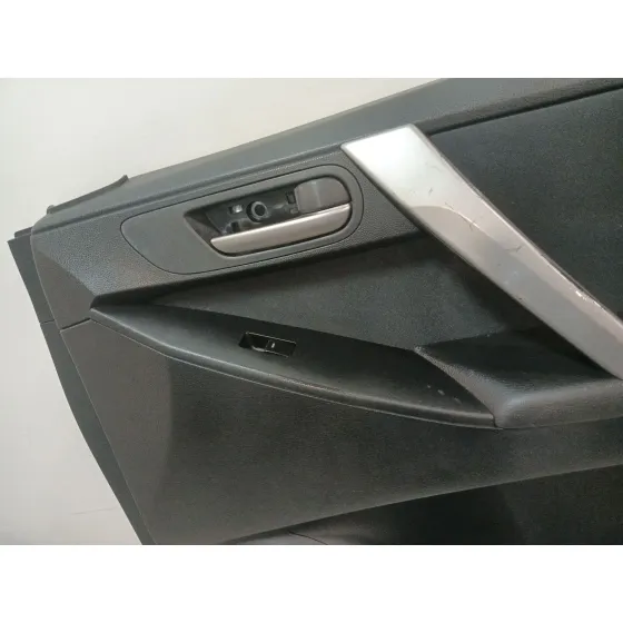 Guarnecido Puerta Delantera Derecha para Mazda 3 Lim. (Bl)