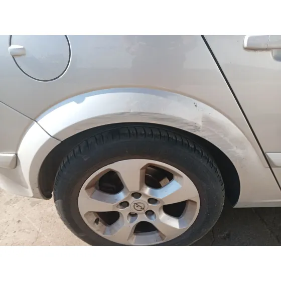 Paso De Rueda Trasero Derecho para Opel Astra H (A04)