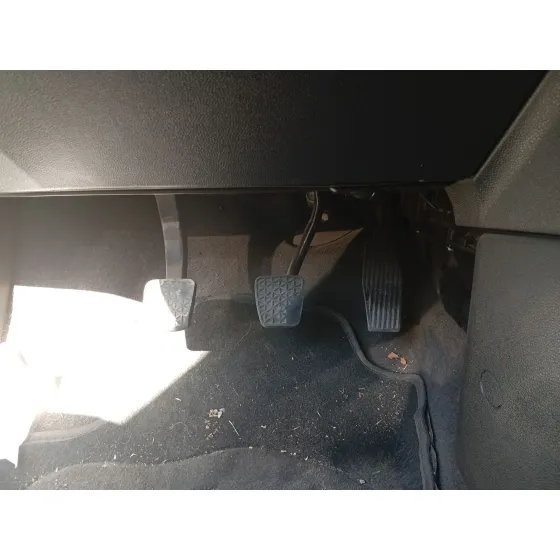 Pedal Embrague para Opel Astra H (A04)