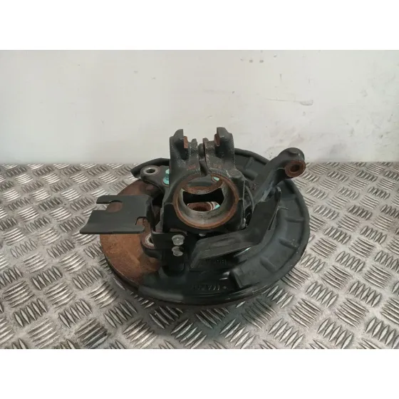 Mangueta Delantera Izquierda para Mazda 3 Berlina (Bp)