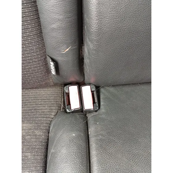 Enganche Cinturon Trasero Derecho para Peugeot 207/207+ (Wa_, Wc_)