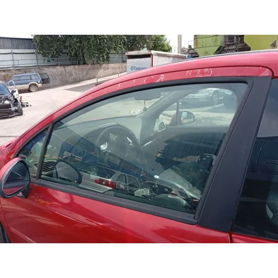Luna Delantera Izquierda para Peugeot 207/207+ (Wa_, Wc_)
