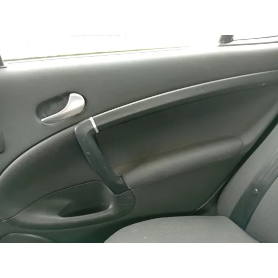 Guarnecido Puerta Trasera Derecha para Saab 9-5 Station Wagon (Ys3E)