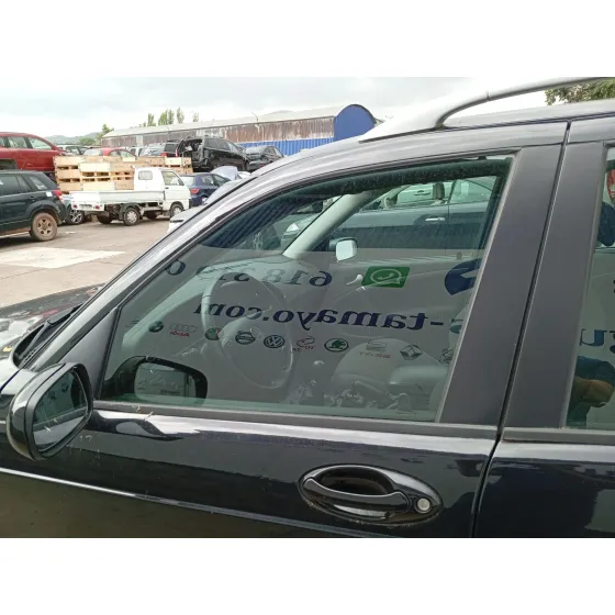 Luna Delantera Izquierda para Saab 9-5 Station Wagon (Ys3E)