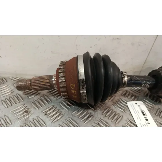 Transmision Delantera Derecha para Saab 9-5 Station Wagon (Ys3E)