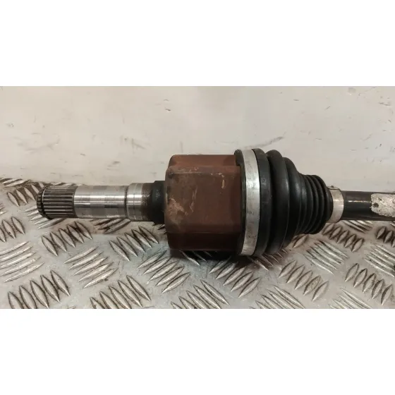 Transmision Delantera Izquierda para Saab 9-5 Station Wagon (Ys3E)