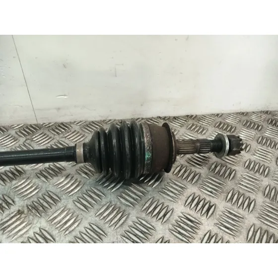 Transmision Delantera Derecha para Opel Corsa C (X01)
