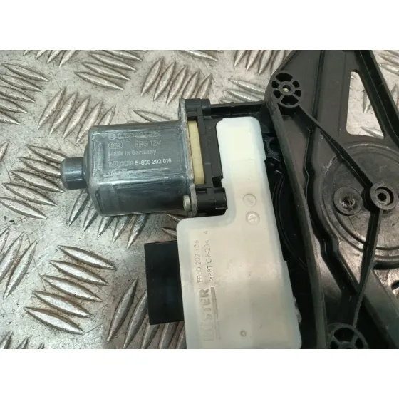 Elevalunas Trasero Derecho para Skoda Octavia Iii Combi (5E5, 5E6)
