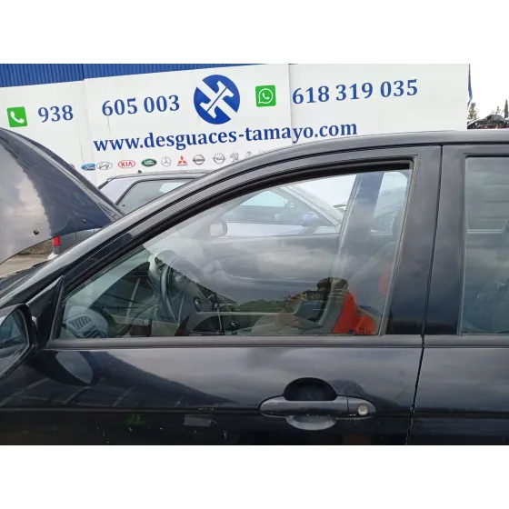 Luna Delantera Izquierda para Kia Cerato I Hatchback (Ld)