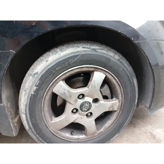 Paso De Rueda Delantero Derecho para Kia Cerato I Hatchback (Ld)