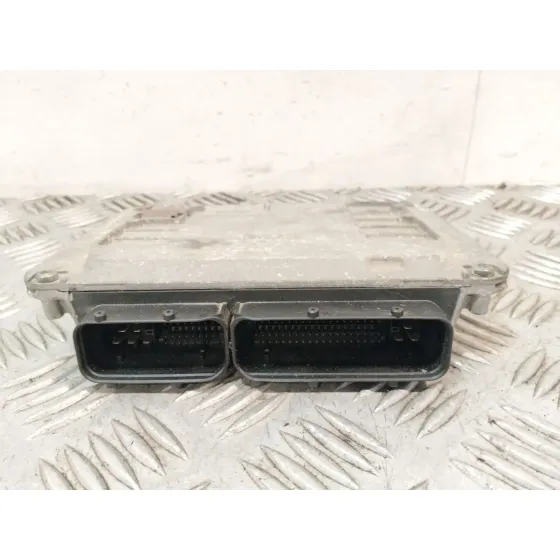 Centralita Motor Uce para Volkswagen Golf V (1K1)
