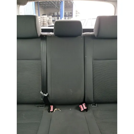 Cinturon Seguridad Trasero Central para Volkswagen Golf V (1K1)