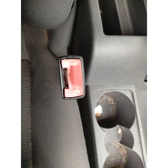 Enganche Cinturon Delantero Derecho para Volkswagen Golf V (1K1)