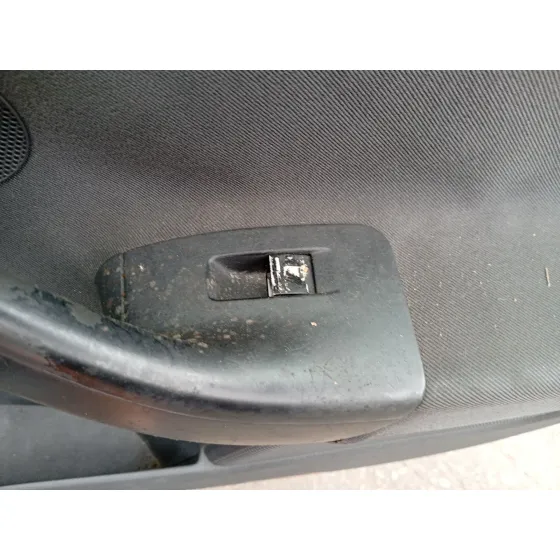 Mando Elevalunas Delantero Derecho para Volkswagen Golf V (1K1)