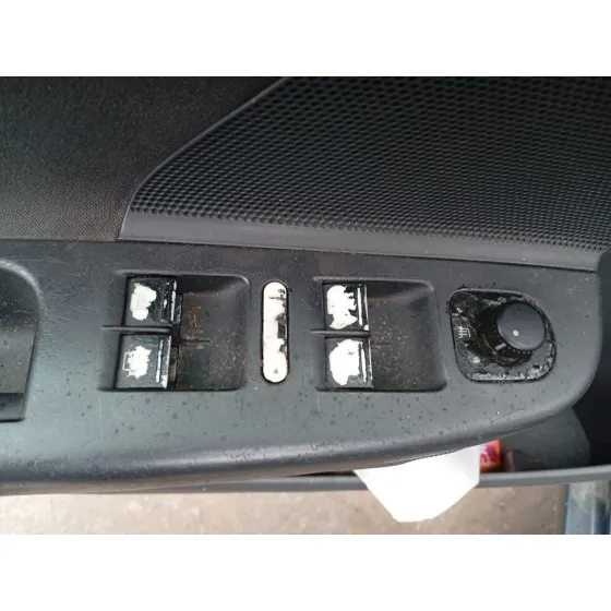 Mando Elevalunas Delantero Izquierdo para Volkswagen Golf V (1K1)