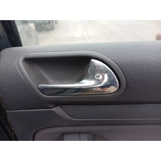Maneta Interior Trasera Derecha para Volkswagen Golf V (1K1)