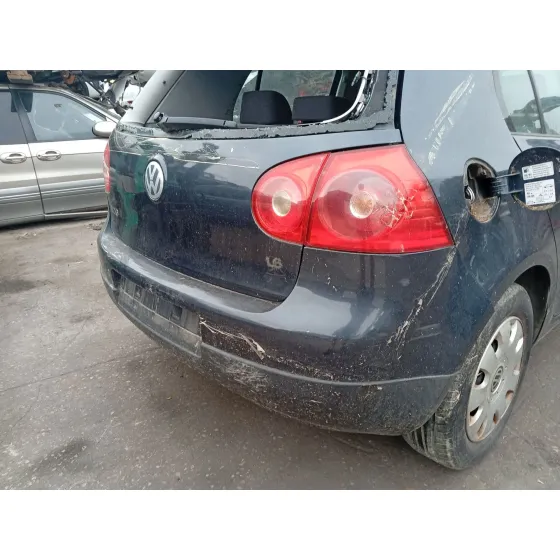 Paragolpes Trasero para Volkswagen Golf V (1K1)