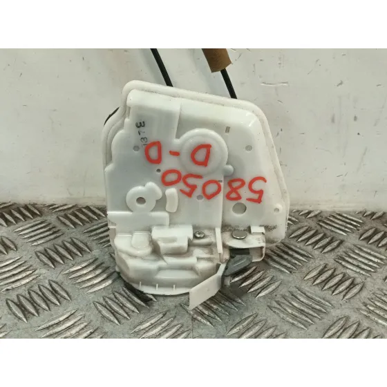 Cerradura Puerta Delantera Derecha para Mazda 3 Lim. (Bl)